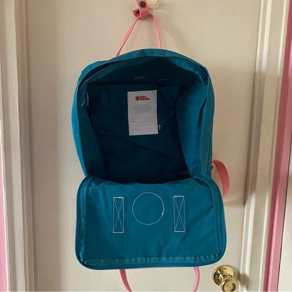 Fjallraven Kanken Classic Ocean Green and Pink Backpack Fjallraven Kanken Classic Ocean Green and Pink Backpack main image 2